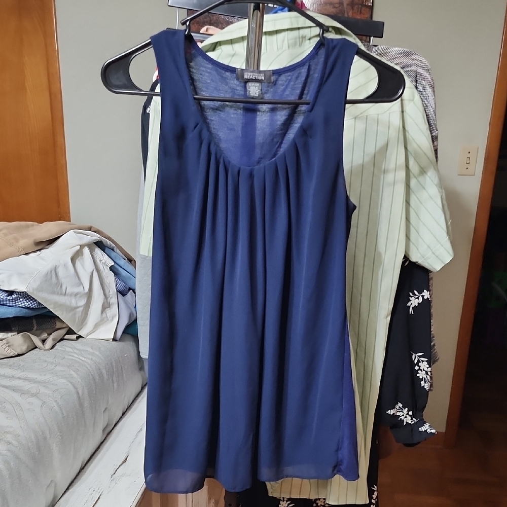 Kenneth Cole Blue Sleeveless Pleated Tank Top